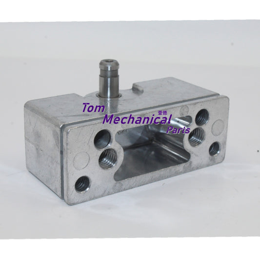 YN30V00105R100 Plate Pilot Foot Valve For Kobelco SK200 SK210 SK250 Excavator
